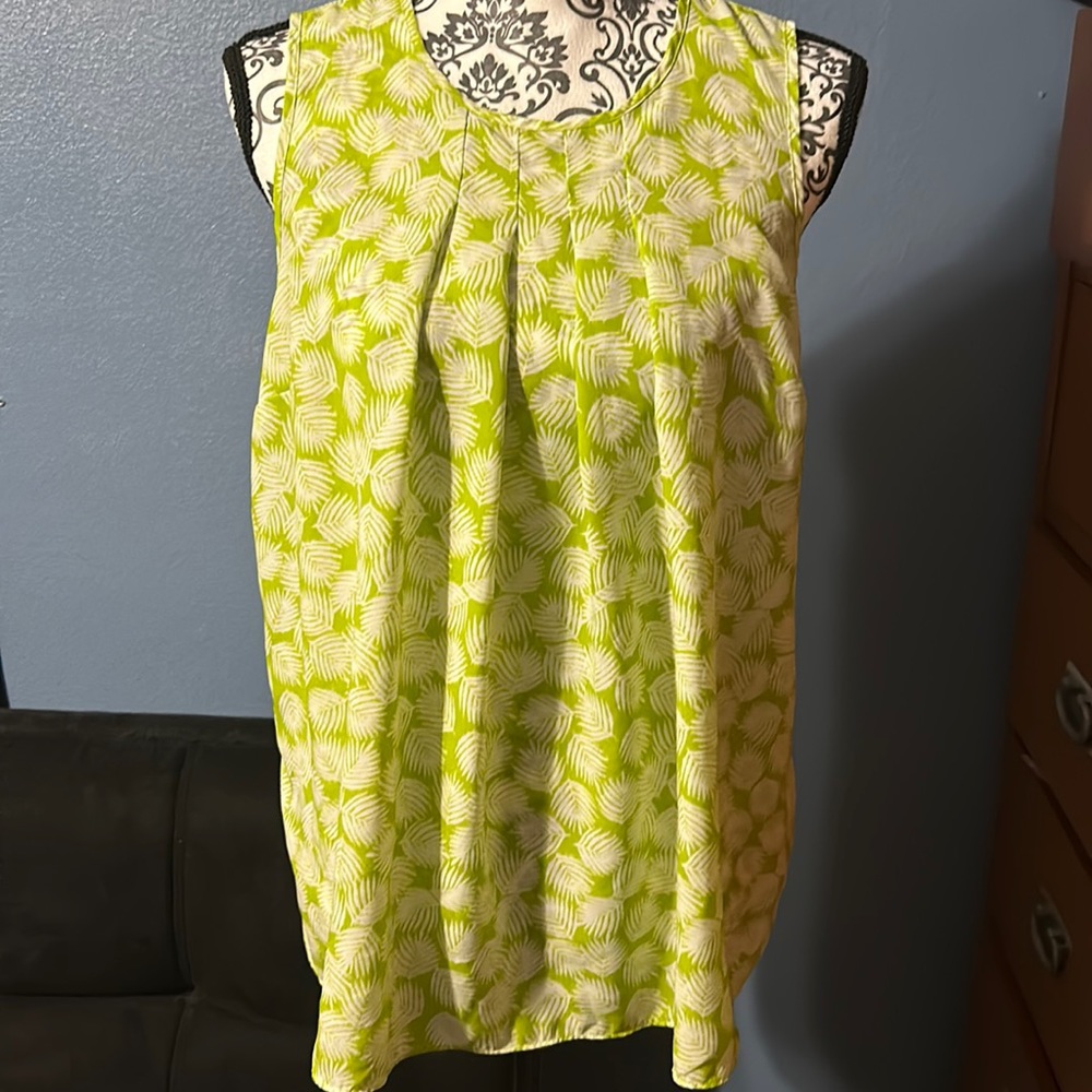 Cute and bright Michael Kors summery top